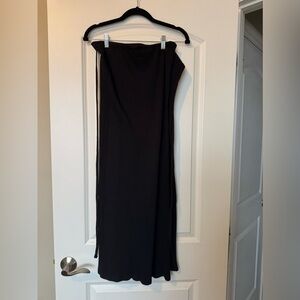 Chic Black Maxi Skirt for Women